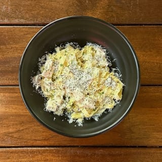 Chicken Alfredo Pasta